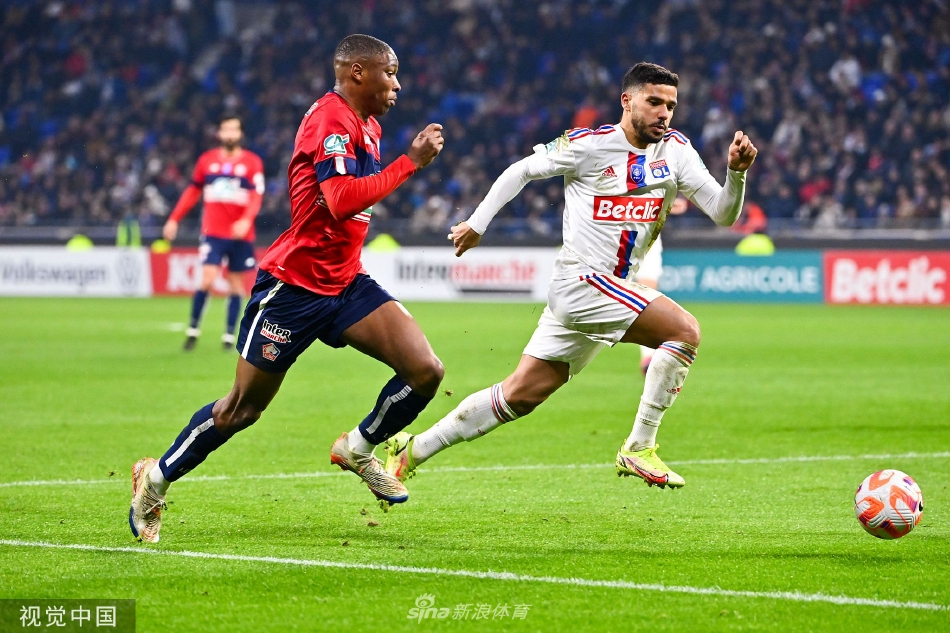 九游游戏-包含赛地聚焦：法国杯赛前热度飙升；里昂主帅复盘；话题不断；阵容厚度经受考验的词条